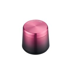 Ein 4-teiliger Grinder ist ein praktisches Werkzeug zum Zerkleinern von Kräutern