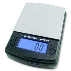 Ultra kompaktes Design: Die Waage passt bequem in die Handfläche (Abmessungen ca. 88 x 59 x 20 mm bei der MR1) und ist somit der perfekte Begleiter für unterwegs.